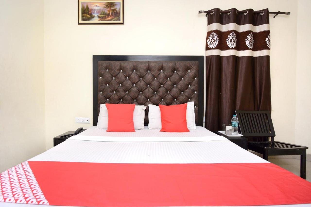 Oyo 29409 Hotel Best Sleep Inn Jalandhar Exterior foto